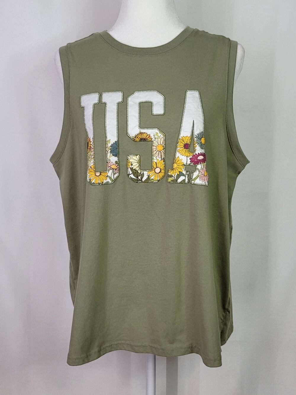 MAURICES Olive Green USA Floral Applique Graphic Sleeveless Muscle Tank Size 1X
